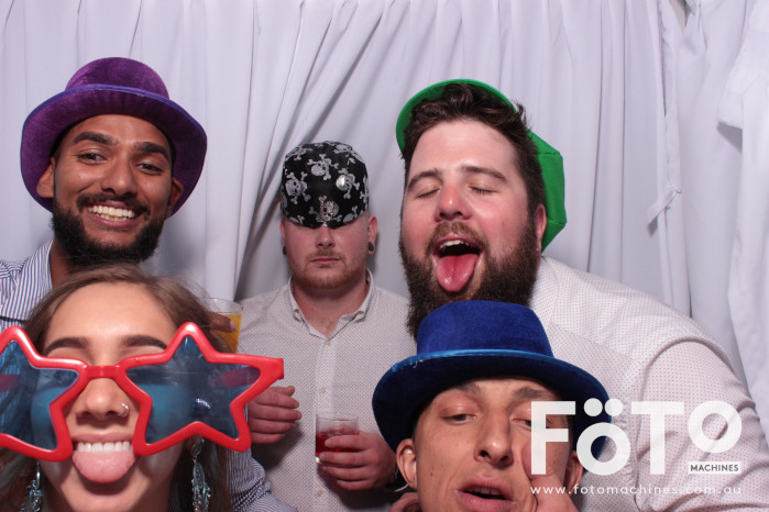 Diandra and Nick’s Wedding | View more photos from the event at gallery.fotomachines.com.au/u/FOTOMachines/Diandra-and-Nick’s-Wedding